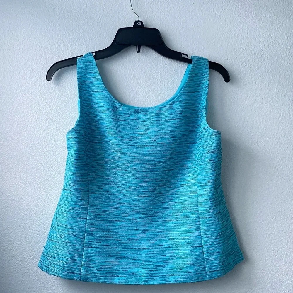 008. 2 piece set - Blazer and Matching Tank Top - Picture 8 of 16
